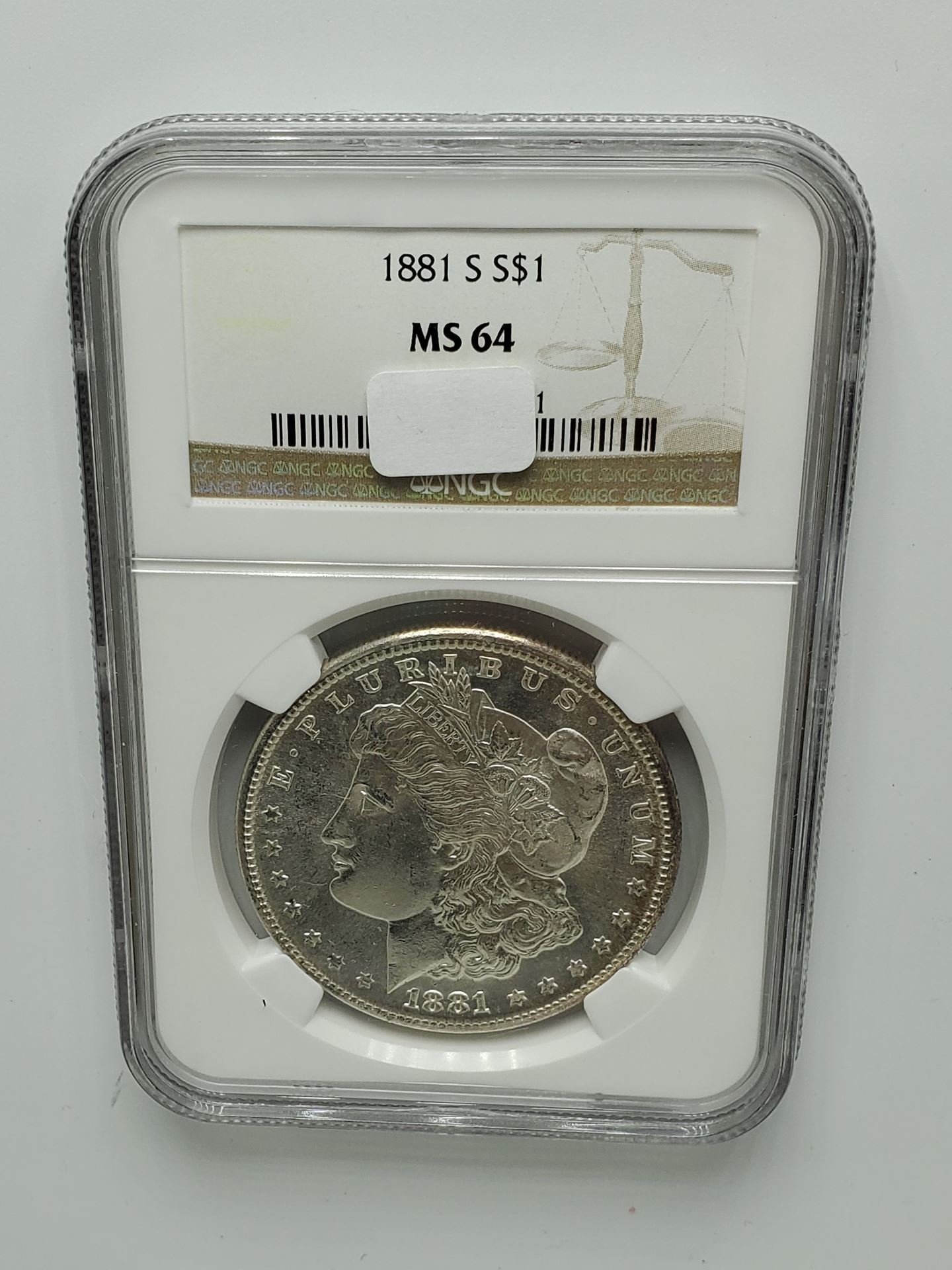 0001110_pre-1921-morgan-silver-dollar